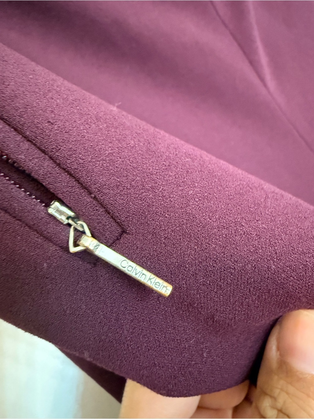 Calvin Klein Women's Wide-Leg Pants in Burgundy - Picture 3 of 5